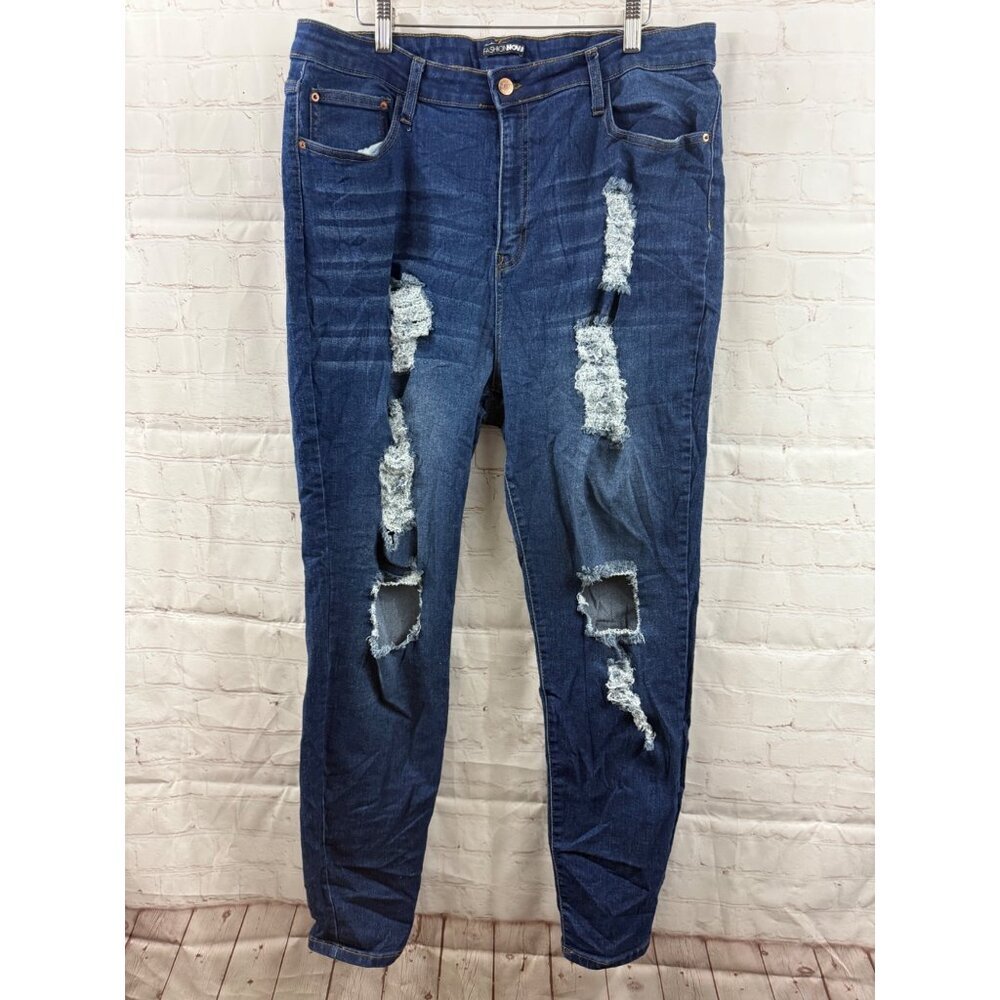 Fashion Nova Jeans Womens Size 2X Blue Distressed Casual Skinny Stretchy Denim